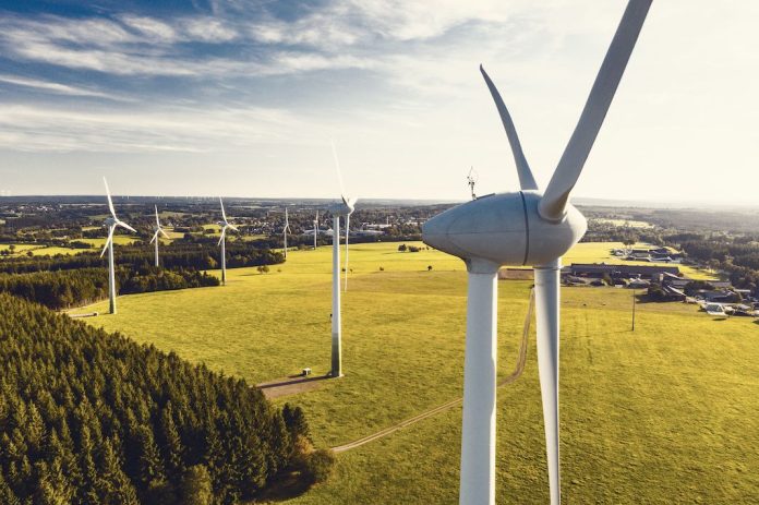 Solarenn équipe son site de production des technologies OKwind