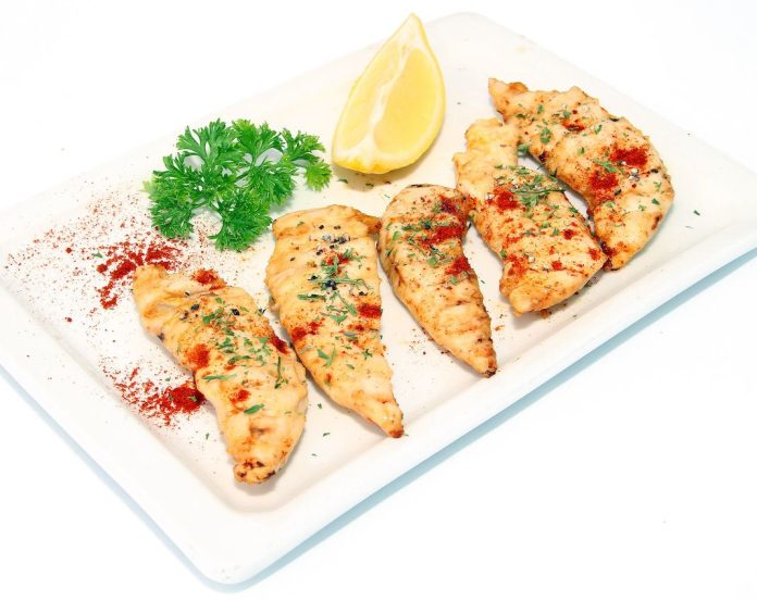 Umiami propose un filet de volaille 100% végétal.