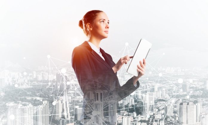 Bricks lève 5 millions d'euros par sa communauté.