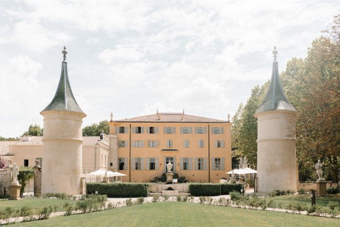 Le Chateau de Fonscolombe rouvre ses portes.