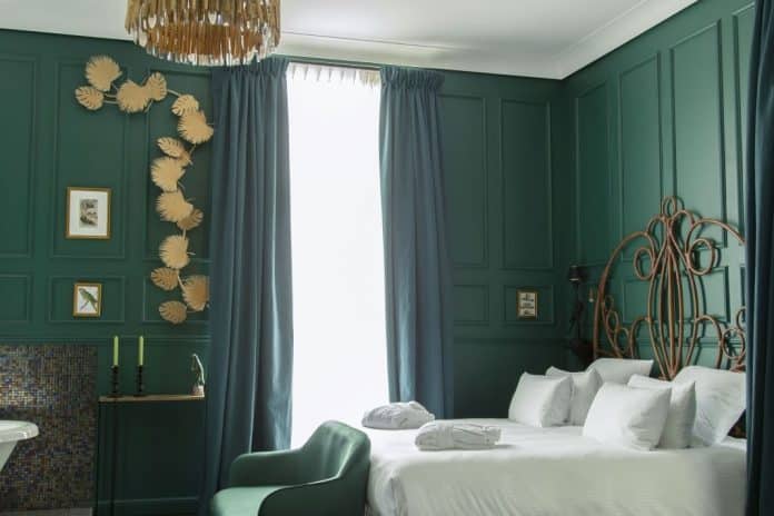 Stella Cadente signe les nouvelles chambres du Château de Maffliers.